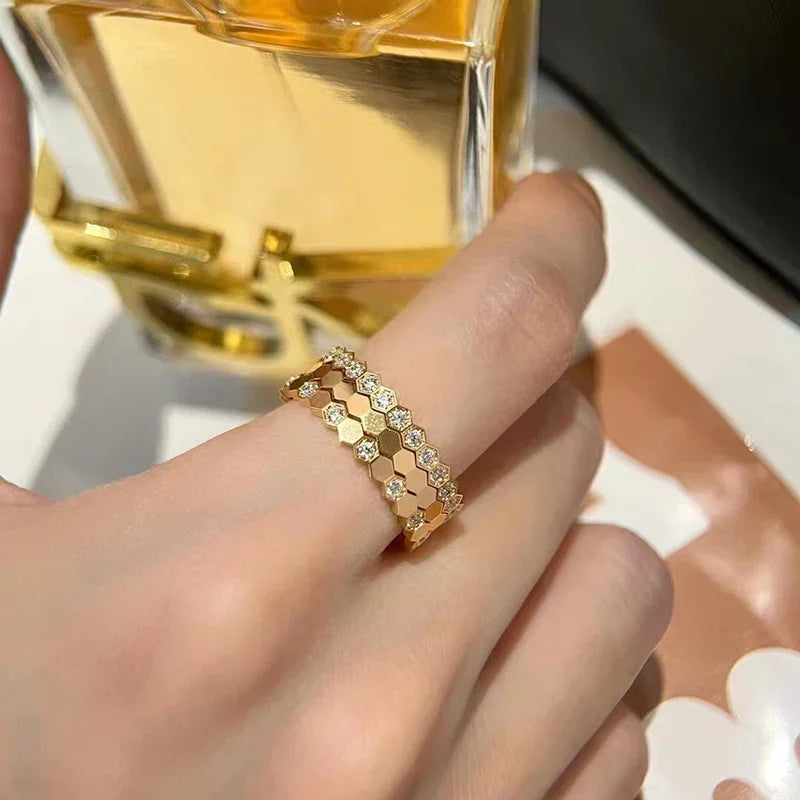 High Quality 925 Sterling Silver Honeycomb Ladies Classic Stacked Fashion Bee My Love Ring Trend Brand Wedding Fine Jewelry Gift