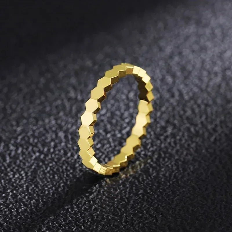 High Quality 925 Sterling Silver Honeycomb Ladies Classic Stacked Fashion Bee My Love Ring Trend Brand Wedding Fine Jewelry Gift