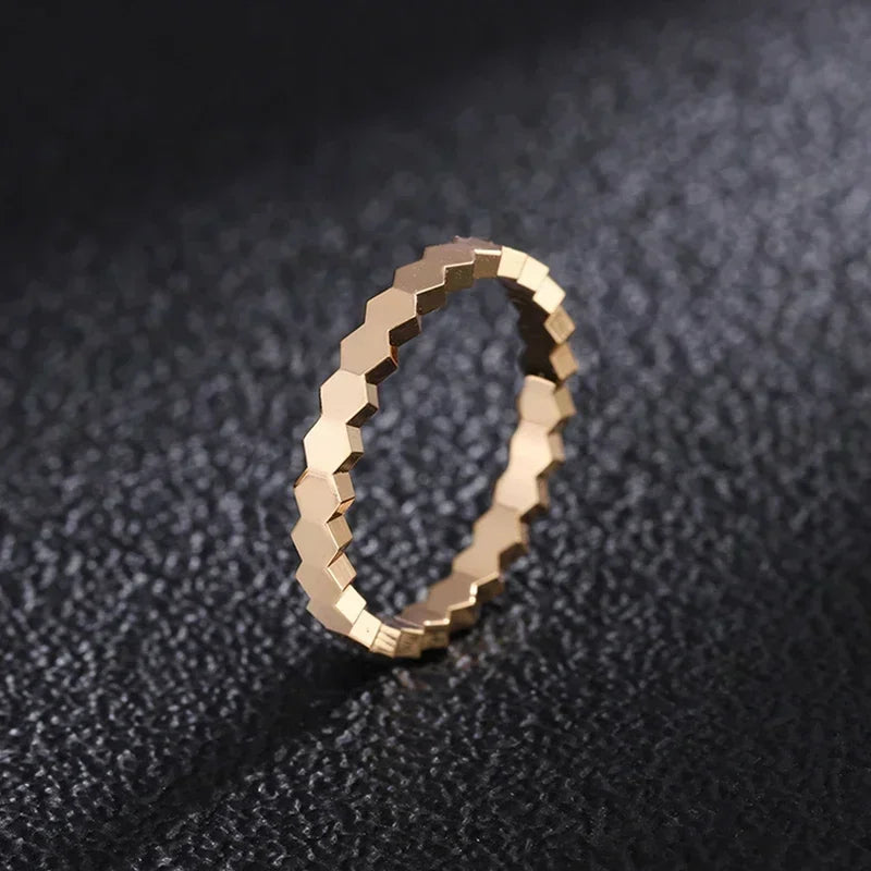 High Quality 925 Sterling Silver Honeycomb Ladies Classic Stacked Fashion Bee My Love Ring Trend Brand Wedding Fine Jewelry Gift