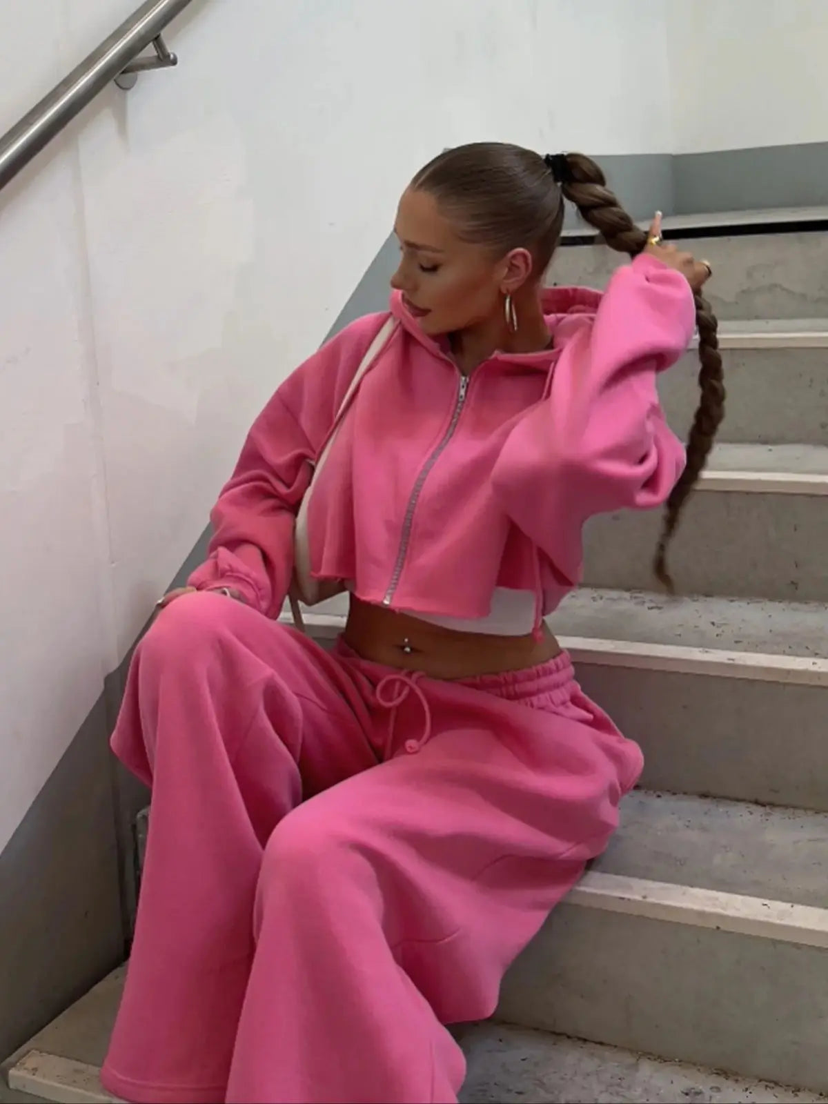 Women Hooded Zip-up Cropped Sweatshirt and Long Pants 2 Piece Sets 2025 Autumn Casual Hoodies Sweatpants Suit Tracksuits