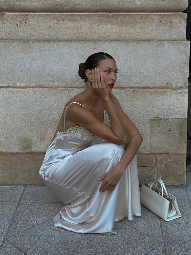 Lace Patchwork Sling Maxi Dress Women Sexy Solid V-neck Sleeveless Backless Satin Slim Long Gown Lady Chic Evening Party Dresses