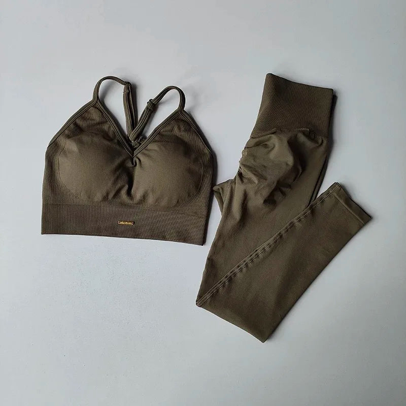 Women’s Peach High Waisted Yoga Set – Hip Lifting Seamless Workout Outfit, Shockproof Sports Bra & Fitness Leggings for Running